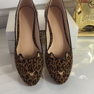 NWOT Leopard flats, 8.5 💛🧡❤️